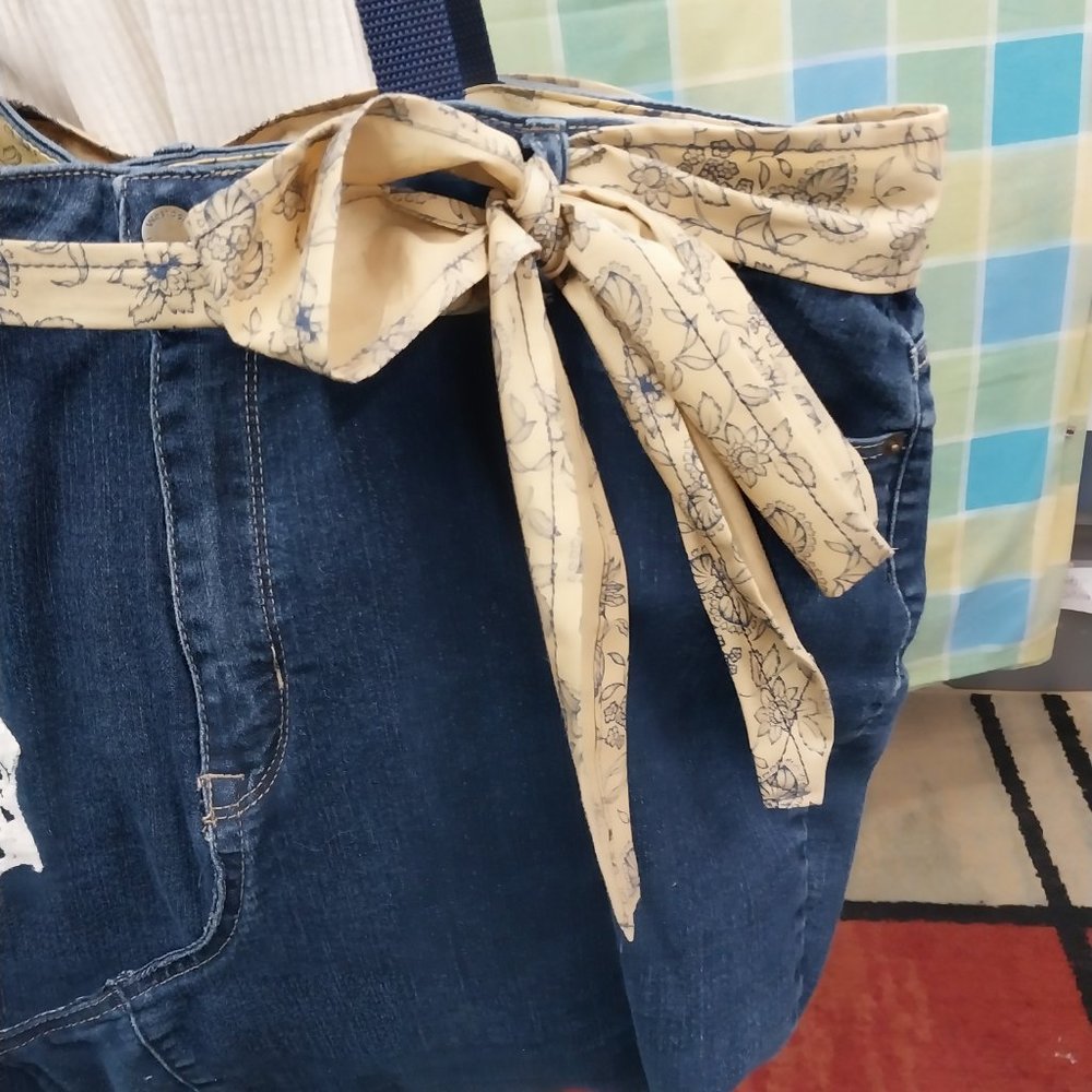 2589 Jeaniemade XLarge Blue Jean Tote bag, Shoulder Bag - Picture 3 of 6